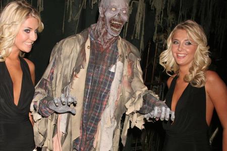 Zu Halloween gab es in der Playboy Mansion immer wieder ausschweifende Partys.