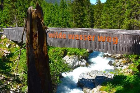 Vom Tropfen zum reißenden Bach: der Wilde Wasser Weg
