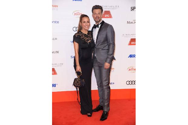 …Annemarie und Wayne Carpendale. Seit 2007 sind die beiden TV-Moderatoren ein Paar und seit 2013 miteinander verheiratet. Do...