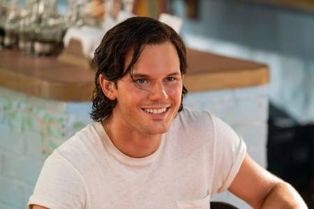 In die Rolle des jungen Sam schlüpft Jeremy Irvine.