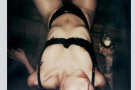 Im vergangenen Jahr wurde ein Foto, auf dem ebenfalls ihre Brustwarzen zu sehen waren, aufgrund der Jugendschutz-Richtlinien...