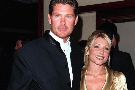 1989 trat er mit Pamela Bach vor den Traualtar, mit der er zwei Töchter hat: Taylor-Ann kam 1990 zur Welt, Hayley 1992. Seit...