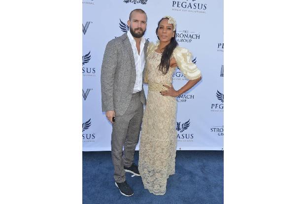 ...Barbara Becker so? Die Unternehmerin hat zwar keine weiteren Kinder bekommen, kann sich aber darüber freuen, dass ihre Sö...