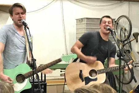 Zwoa Bier gaben alles