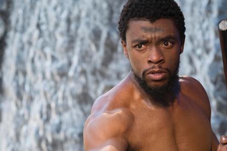 T'Challa bzw. Black Panther (Chadwick Boseman) ist nicht unverwundbar