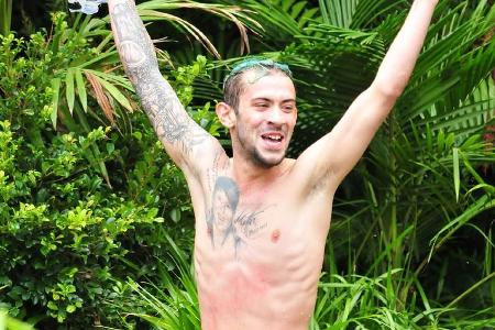 Daniele kann sein Glück nach der Dschungelprüfung kaum fassen