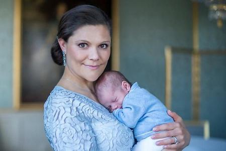 Im hohen Norden freute man sich aber nicht nur über diese beiden Jubiläen, sondern auch über zwei Geburten: Kronprinzessin V...