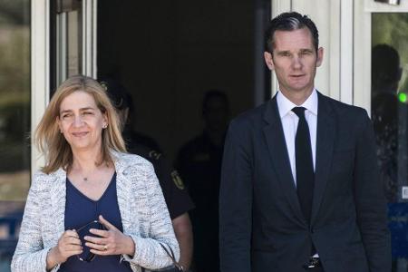 Es gab auch Skandale: Nachdem der spanische König Felipe seiner Schwester Cristina 2015 bereits den Fürstentitel entzog, wei...