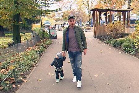 Der Kleine kam am 19. Juni 2015 zur Welt. Fast täglich postet der Sänger Liebeserklärungen an seinen Sohn.