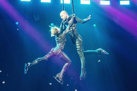 Hoch in der Luft: Helene Fischer