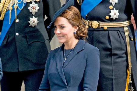 Schick in Blau: Kate nach einem Gottesdienst in London