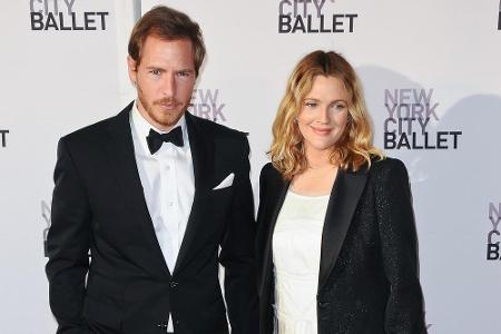 Nach fünf gemeinsamen Jahren und zwei gemeinsamen Kindern gaben Will Kopelman (38) und Drew Barrymore (41) im April ihre Tre...