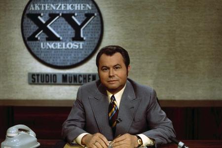 Der Münchner Journalist Eduard Zimmermann (1929-2009) hat sich die Sendung 