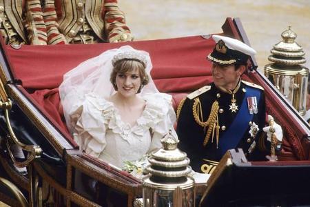 ...die Briten noch mehr klotzen können. Als Williams und Harrys Eltern, die wundervolle Diana und Prinz Charles, sich das Ja...