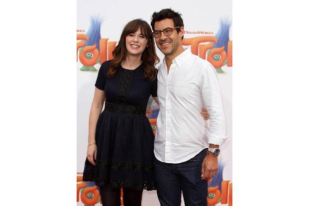 ...'New Girl'-Star Zooey Deschanel und ihrem Ehemann Jacob Pechenik gibt es noch ein weiteres Paar, das sein Privatleben lie...