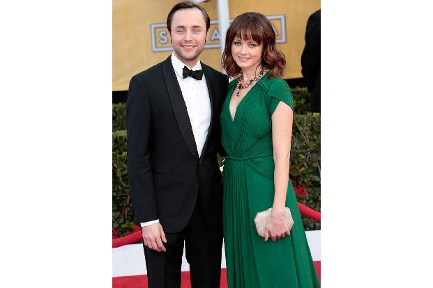 ...Vincent Kartheiser und Alexis Bledel machten kein großes Trara um ihre Hochzeit. Ein Jahr waren die beiden verlobt, bis s...