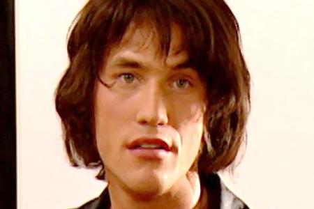 In dem Buch gibt es auch zahlreiche Bilder zu bestaunen, wie den ersten Auftritt von 