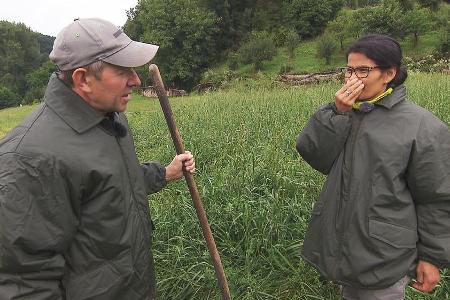 Tiwaporn hatte mit dem Geruch des Hühnermists zu kämpfen