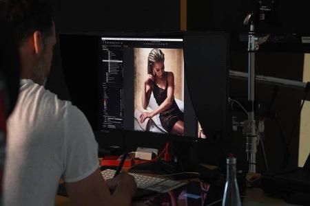 ...ihre Tipps, damit man genauso stilsicher aussieht, wie die Moderatorin bei ihrem Shooting. Sylvie beginnt dabei immer mit...