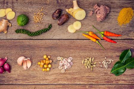 Mit den richtigen Gewürzen kann man dem Herbstblues entgegenwirken