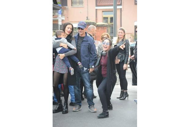 ...sondern auch in Deutschland so beliebt gemacht haben. Diese scheinbare Unbeschwertheit scheint ihre Tochter Aurora ebenfa...