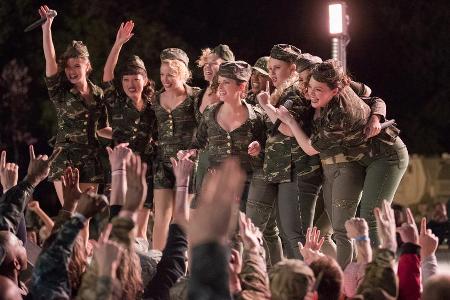 Die Barden Bellas stehen wieder gemeinsam auf der Bühne