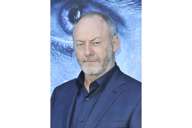 ...Daenerys nicht anwesend war? Schließlich waren wirklich alle Hauptcharaktere bei der Premiere. Auch Liam Cunningham alias...