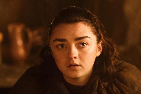 Arya Stark (Maisie Williams) kehrt als mächtige Meuchelmörderin in ihre Heimat zurück