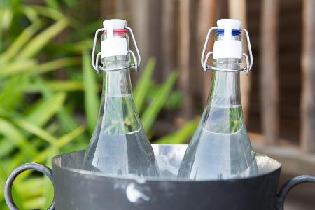 Wer den ganzen Tag in der Sonne verbringt, sollte ausreichend trinken