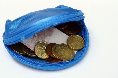 Einen kleinen Geldbeutel mit ein paar Münzen dabei zu haben, ist nie verkehrt