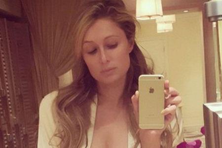 Paris Hilton an Neujahr 2015