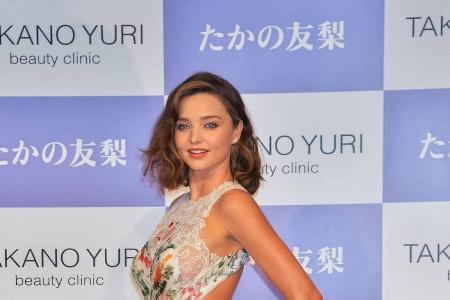 Miranda Kerr ließ ihr Kleid schwingen