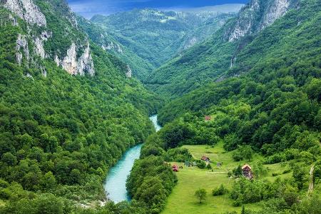 Mit rund 78 Kilometern ist die Tara-Schlucht die längste Schlucht Europas