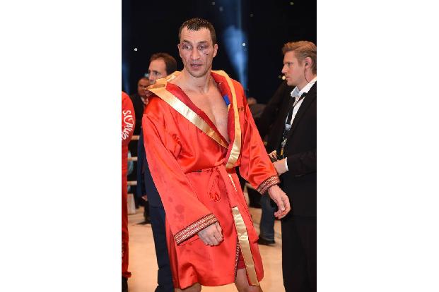 ...aber auch nicht mehr solche Bilder eines ziemlich mitgenommenen Wladimir Klitschko. Doch der gebürtige Ukrainer steckte i...