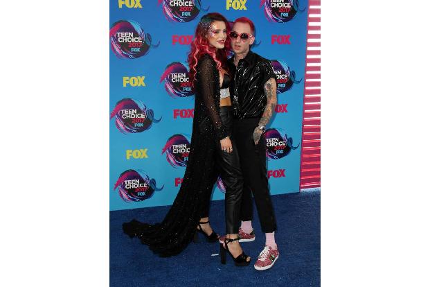 ...konnte man von Bella Thorne und ihrem Beau Blackbear aka Matthew Musto auch behaupten - die beiden hatten sogar ihre Haar...