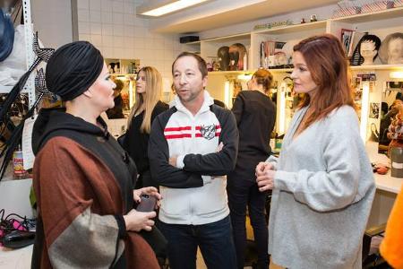 ...tauschten die jeweiligen Bühnenerfahrungen aus. DJ BoBo und Andrea Berg haben derzeit nämliches ähnliches zu tun. 