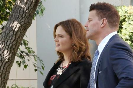 Brennan (Emily Deschanel) und Booth (David Boreanaz) ermitteln wieder gemeinsam