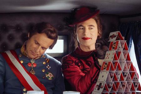 Gewohnt dekadent geht es bei der nicht mehr so jungen Kaiserin Sissi zu