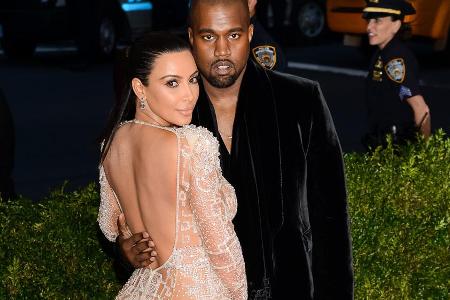 Kim Kardashian und Kanye West 2015 auf der Met Gala