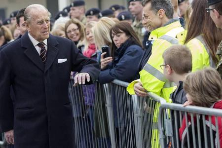 Egal ob er alleine unterwegs ist oder mit seiner Ehefrau, der Prinz hat immer einen Spruch parat