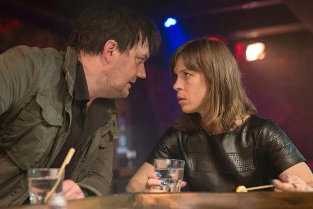 So geht Liebeserklärung bei Bukow (Charly Hübner) und König (Anneke Kim Sarnau)