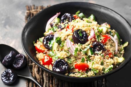 Leckeres Rezept: Quinoa-Taboulé mit Trockenpflaumen