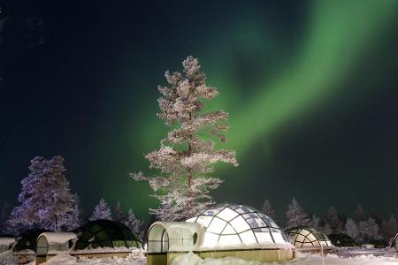 Kakslauttanen - ein echter Zungenbrecher für Nicht-Finnen. Wer den funkelnden Tanz der Nordlichter am dunklen Nachthimmel be...
