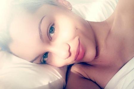 So sieht Jessie J (28) aus, wenn sie von Sonnenstrahlen geweckt wird: einfach toll!