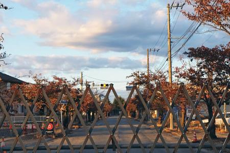 Die Menschen wurden in provisorische Wohnungscontainern untergebracht. Die Regierung hat mittlerweile einige Gebiete wieder ...