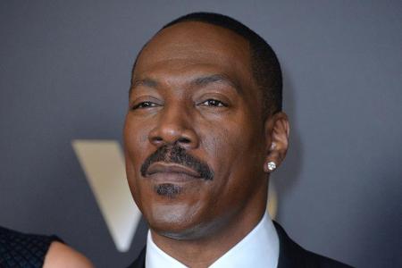 Eddie Murphy kam beinahe ungeschoren davon. Der einstige Superstar war fünf Mal gesetzt, musste aber nur in einem Jahr in de...