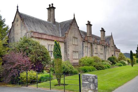 Auch der herrschaftliche Ansitz Muckross House aus dem Jahre 1843 gehört zum Killarney-Nationalpark. Das Haus und den angren...