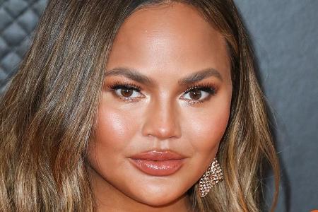 Chrissy Teigen trauert um ihr Baby