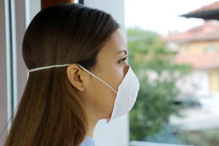 In der Corona-Pandemie leiden viele Menschen unter Angst.