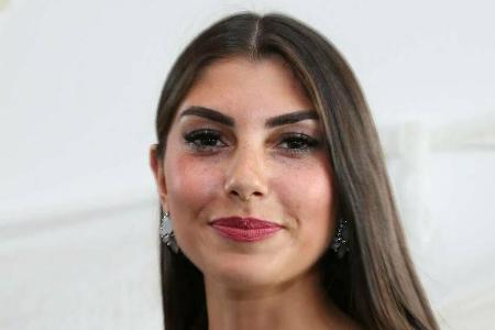 Yeliz Koc freut sich über ihr erstes Baby